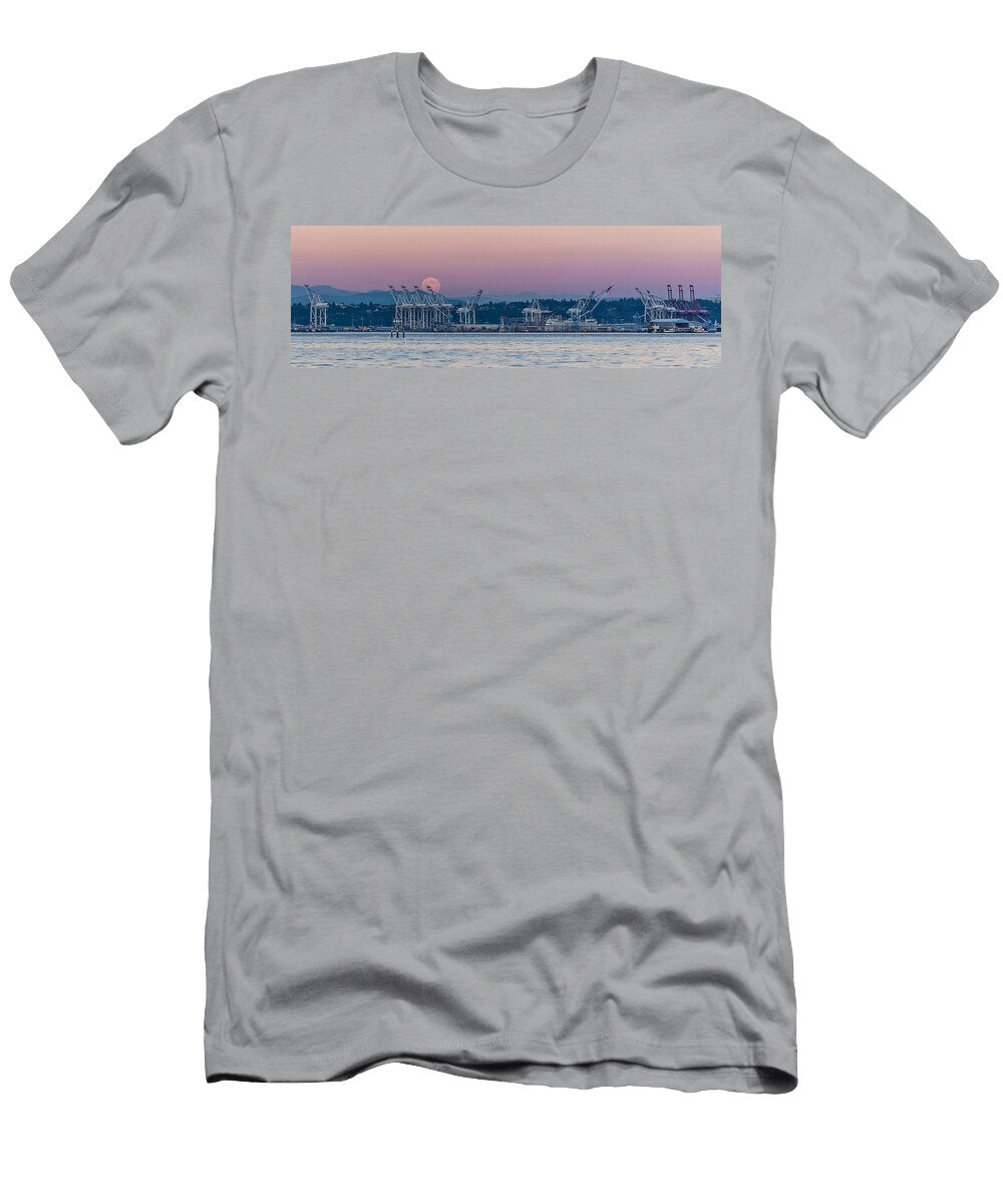 Super Moon Rise Panorama Scott Campbell T-Shirt