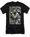 The Color Sergeant State of Delaware Monument Detail G Gettysburg Autumn Mid Day Michael Mazaika T-Shirt