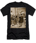 The Sergeant of Arms of the House of Commons Is Mistreated After Demanding Ferrers Release From the City of London Prison Illustration From Hutchinsons Story of the British Nation C1920 Charles Daniel Ward T-Shirt