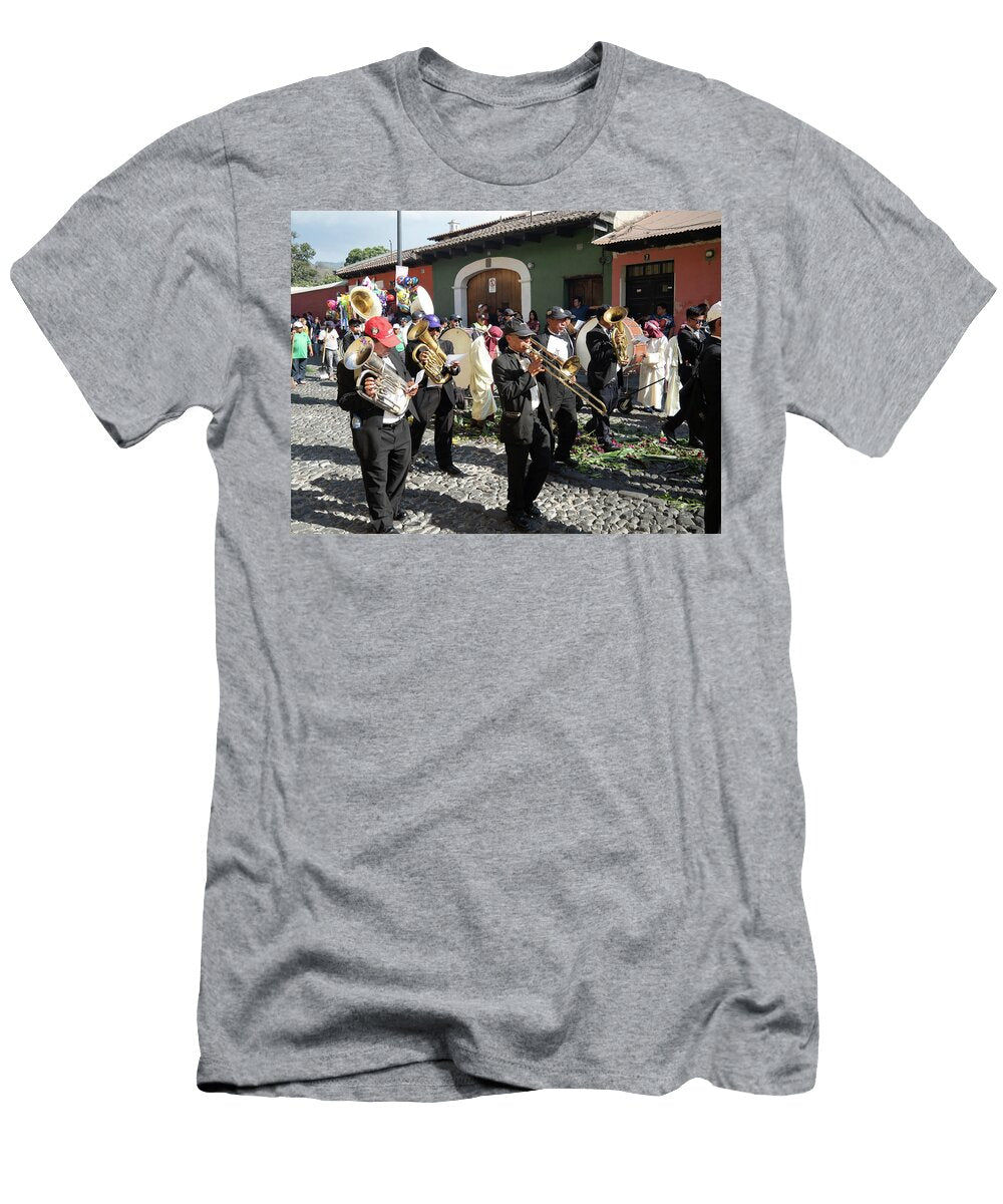 Toot Your Horn Leslie Struxness T-Shirt