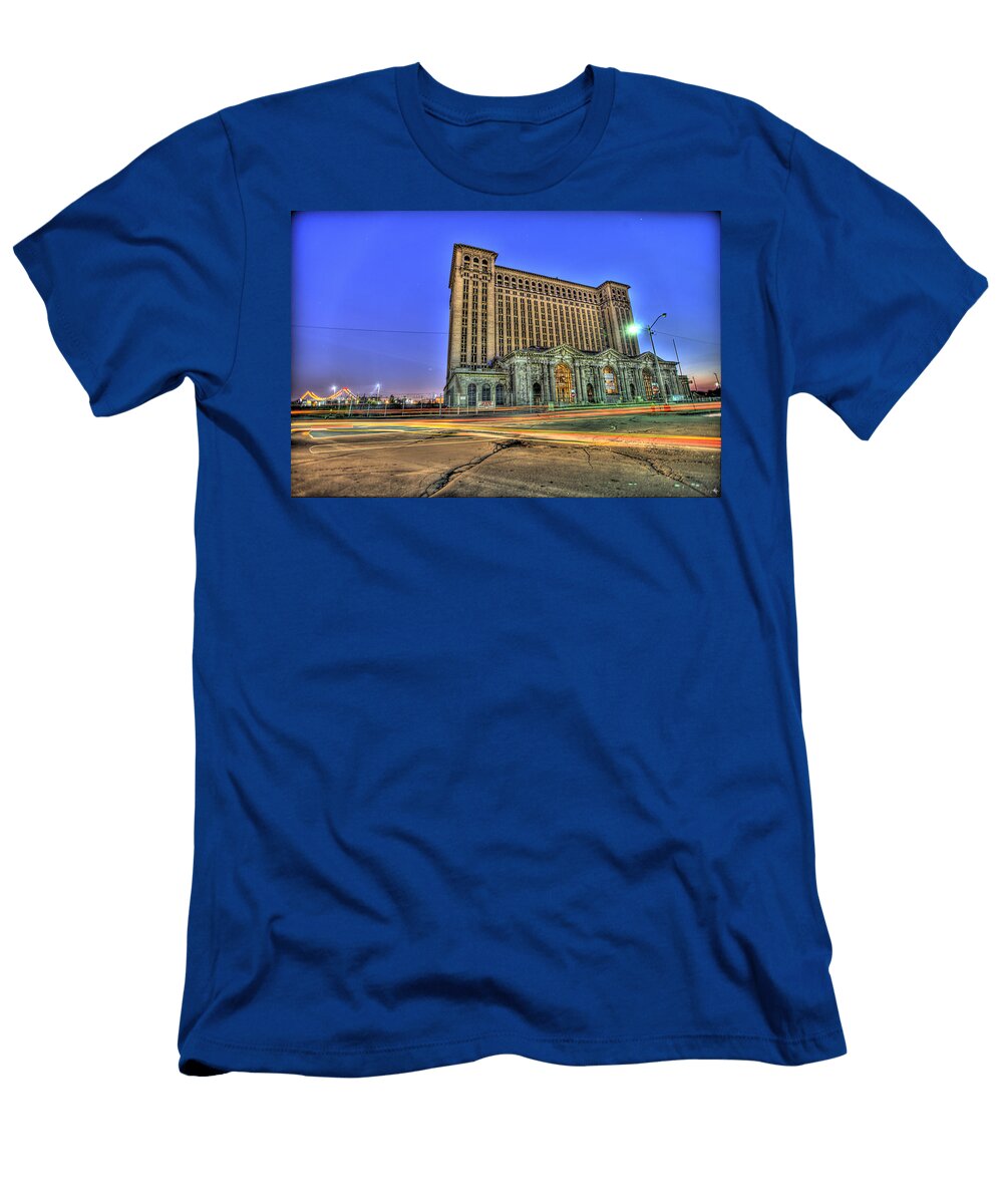 Train Depot Station Detroit Mi Nicholas Grunas T-Shirt