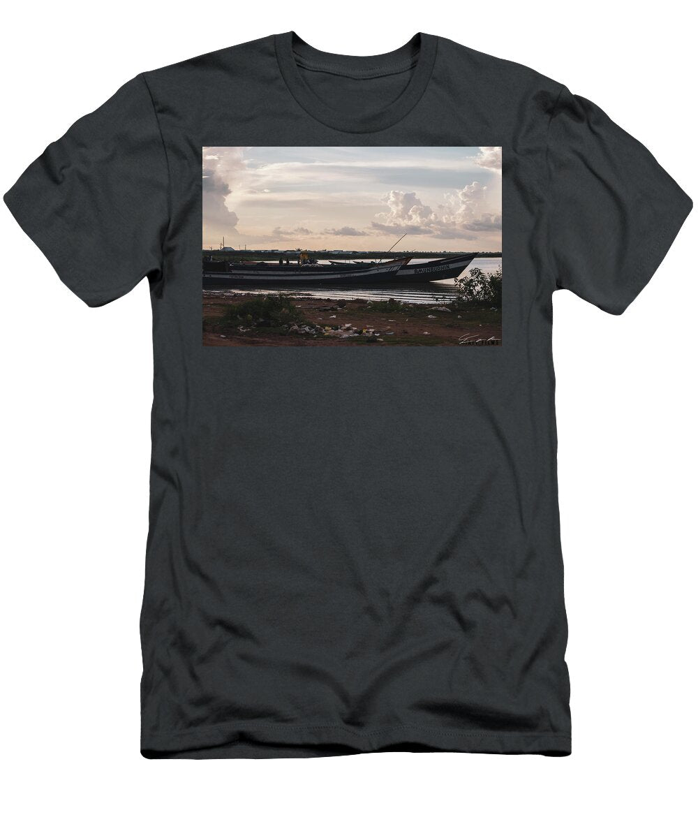 Trevan Jay Hiatt Hiatt Films Ghana 205 Trevan Hiatt T-Shirt
