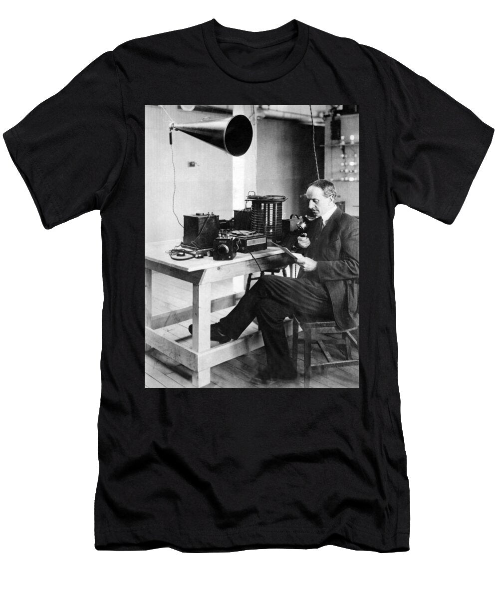 Tufts Has Radio Faculty Underwood Archives T-Shirt