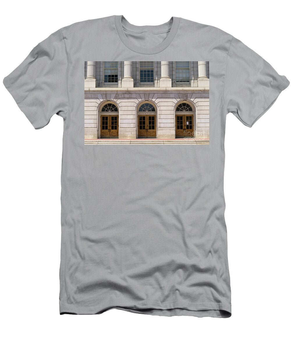University of California Berkeley Historic Ide Wheeler Hall Dsc4062 Wingsdomain Art and Photography T-Shirt